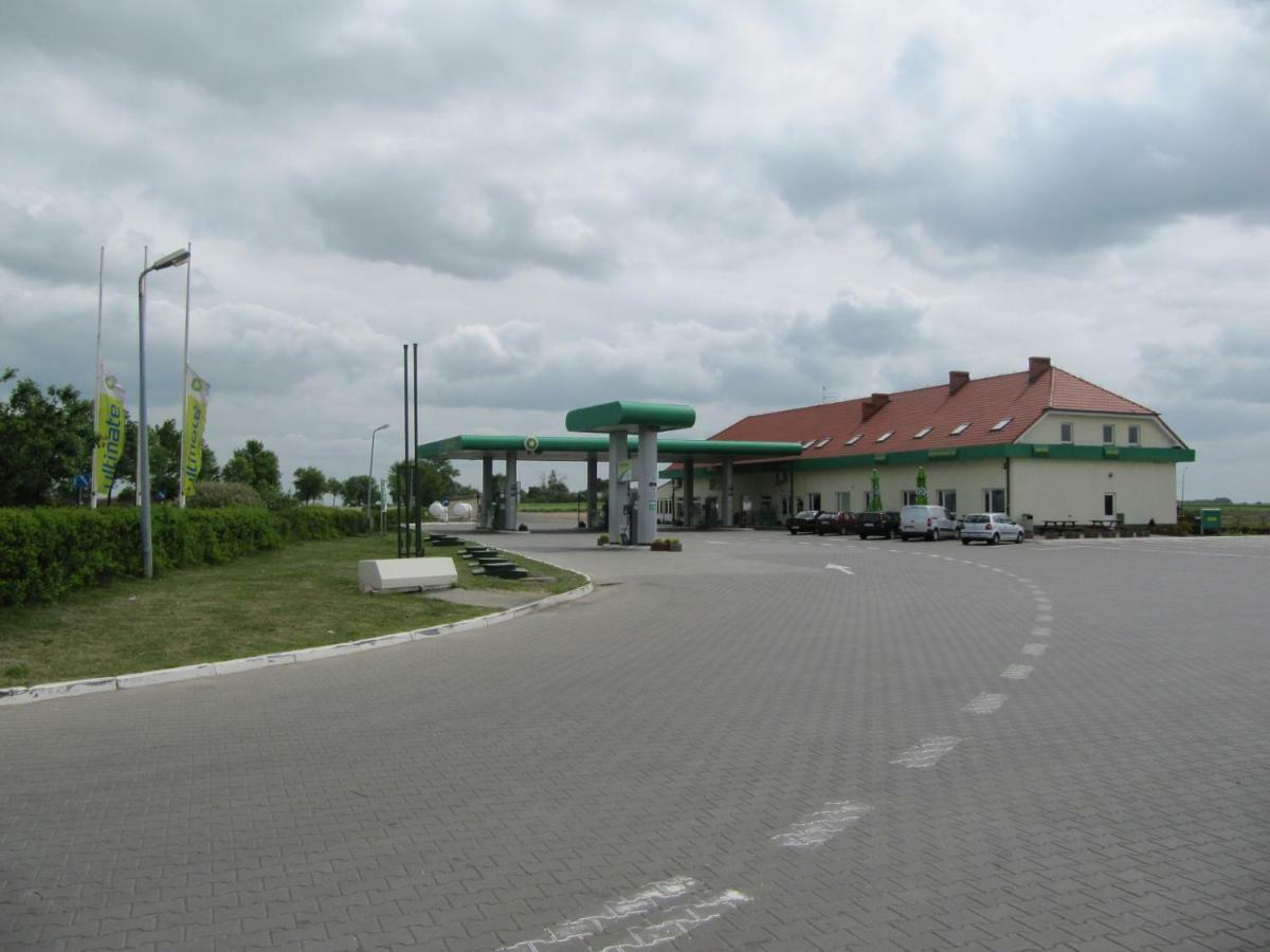 Motel Sawik Dziekanowice Lednogora Exteriér fotografie