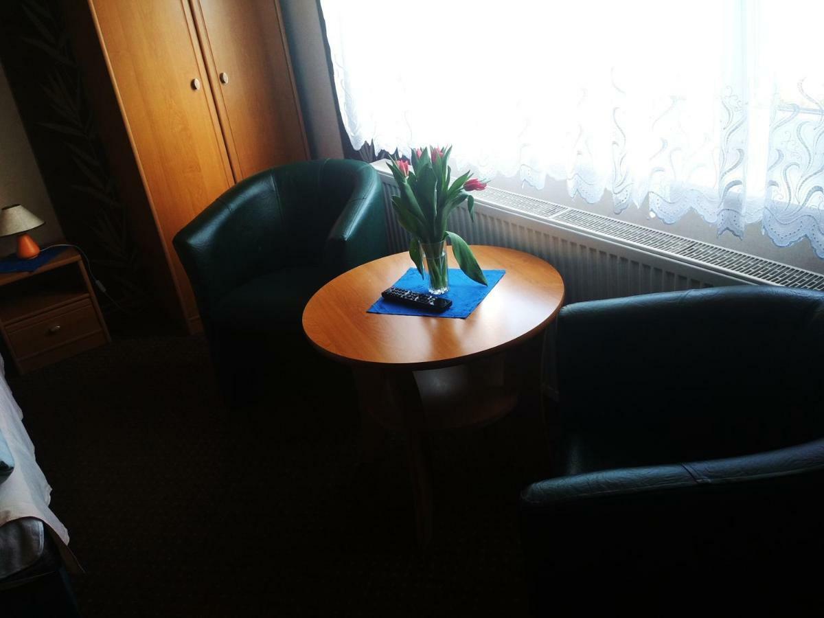 Motel Sawik Dziekanowice Lednogora Exteriér fotografie
